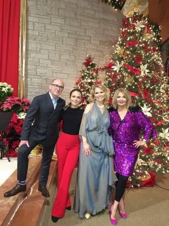 Anna Jurksztowicz, Majka Jeżowska, Andrzej Krzywy w USA