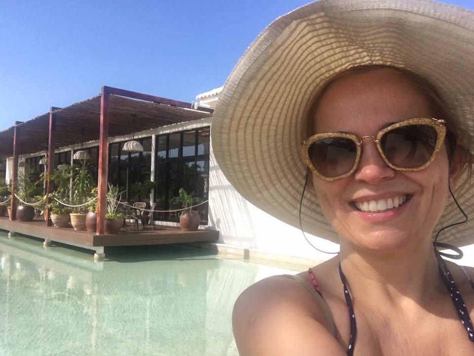 Majka Jeżowska i Anna Jurksztowicz szaleją w bikini i są jak wino