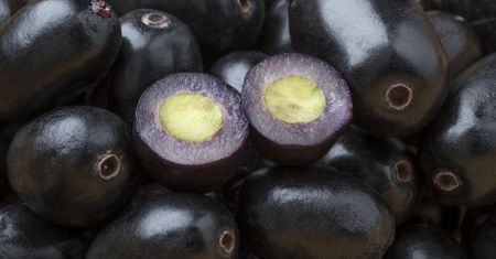 Reguluje cukier i obniża cholesterol. Zmniejsza ryzyko udaru i nadciśnienia