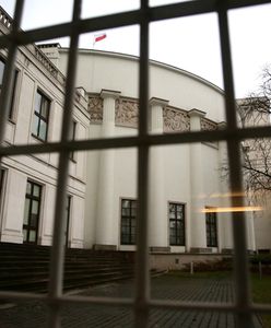 Dlaczego dziennikarze nie mogą wejść do Sejmu? Kancelaria wyjaśnia