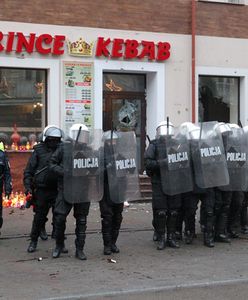 Areszt za niedzielne burdy w Ełku. Policja: możliwe kolejne zatrzymania