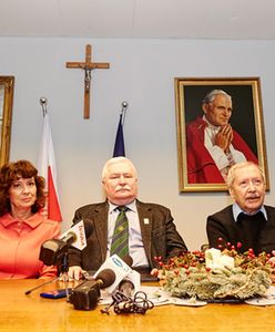 Lech Wałęsa zgodził się na spotkanie sił opozycji w jego biurze w Gdańsku