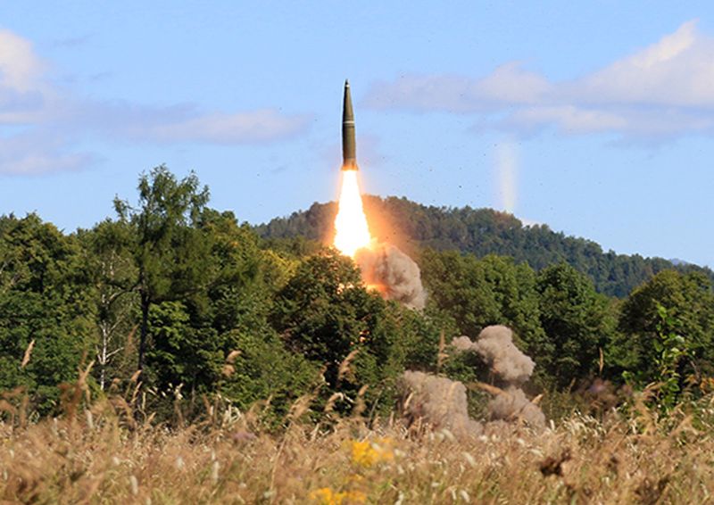 Moskwa pręży muskuły. Resort obrony Rosji: udana próba rakiety balistycznej Iskander-M