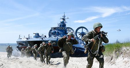 Rosjanie ćwiczą desant na plażach Bałtyku