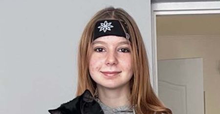 Natalia pozostaje w śpiączce. W szafie wciąż czeka na nią sukienka na studniówkę
