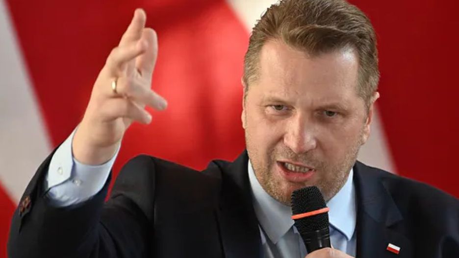 Zmniejszenie liczby godzin w szkole? Czarnek mówi, że prace już ruszyły