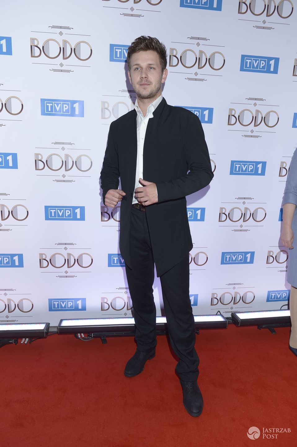 Antek Królikowski na przedpremierowym pokazie serialu "Bodo"