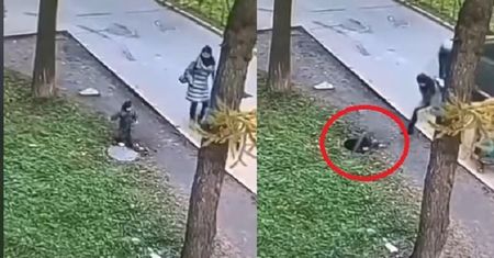 Kamera nagrała, jak dziecko nagle znika pod ziemią! "Mojej koleżanki córeczka w ten sposób umarła"
