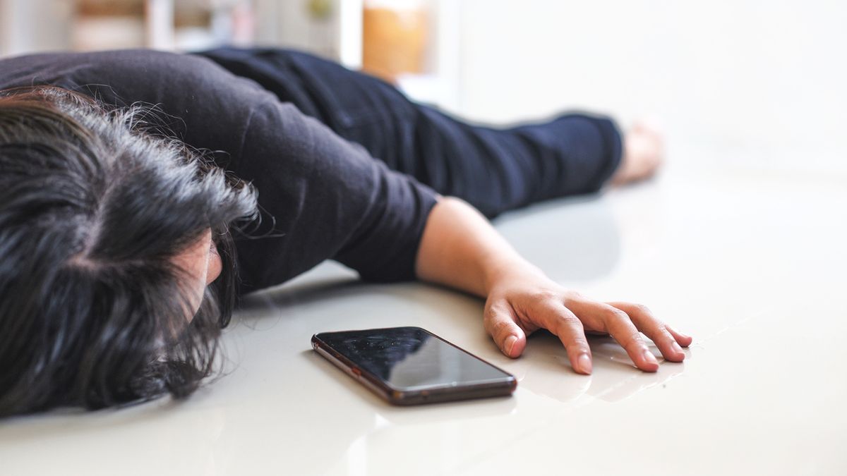 Utrata przytomności –  przyczyny i pierwsza pomoc