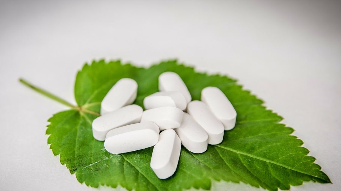 Sole litu to jeden z najstarszych leków psychotropowych, stosowanych w zaburzeniach psychiatrycznych, takich jak depresja czy choroba dwubiegunowa.