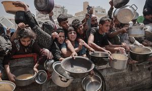 Kryzys opieki zdrowotnej w Strefie Gazy. "Przeszkody są wszędzie"