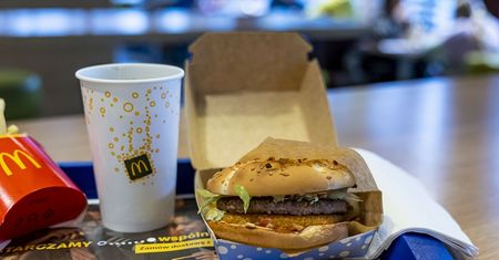 Burger Drwala bije rekordy popularności. Ale tego o nim nie wiecie