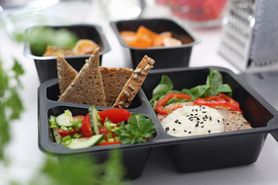 Dieta na uchyłki jelita grubego – co jeść, a czego unikać?