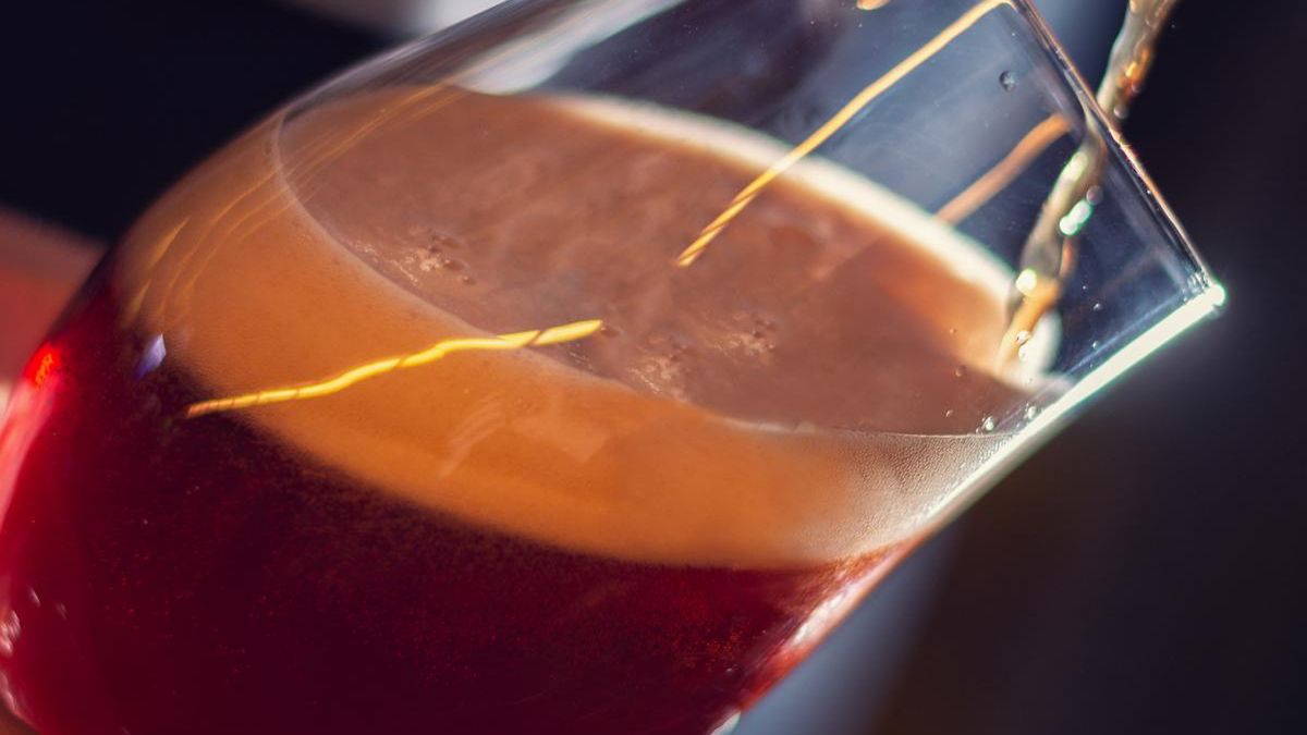 Szkodzą zdrowiu. Sięgamy po nie szczególnie w okresie letnim