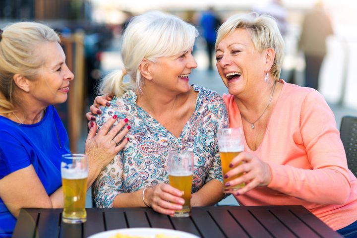 Kobiety po 40 r.ż. powinny uważać z alkoholem