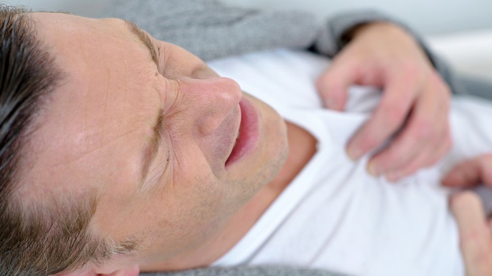 Łagodny ból może być objawem zawału