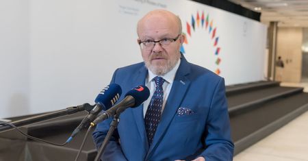 Problem co 10. dziewczyny. Dlatego Czesi wprowadzają rewolucję w szkołach