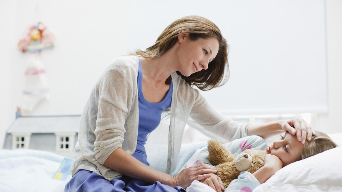 Zapalenie płuc u małych dzieci może spowodować nawet niewinny katar.