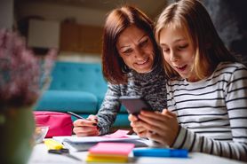 Sprawdź, jak wybrać dobry smartfon dla siebie i dziecka