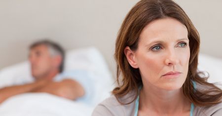 Jak walczyć ze spadkiem libido podczas menopauzy?