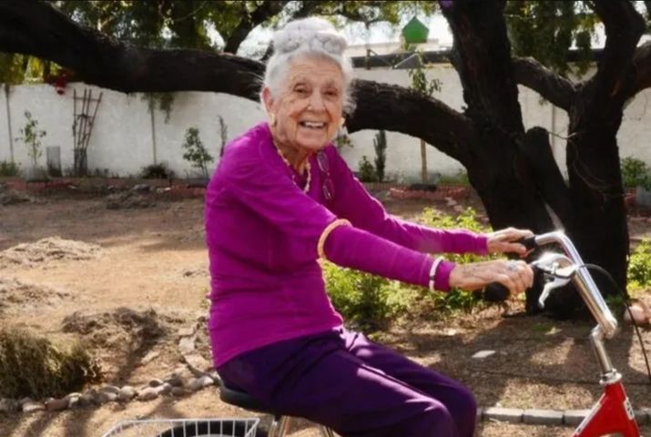 Lekarka zdradza receptę na długowieczność. Skończyła 103 lata