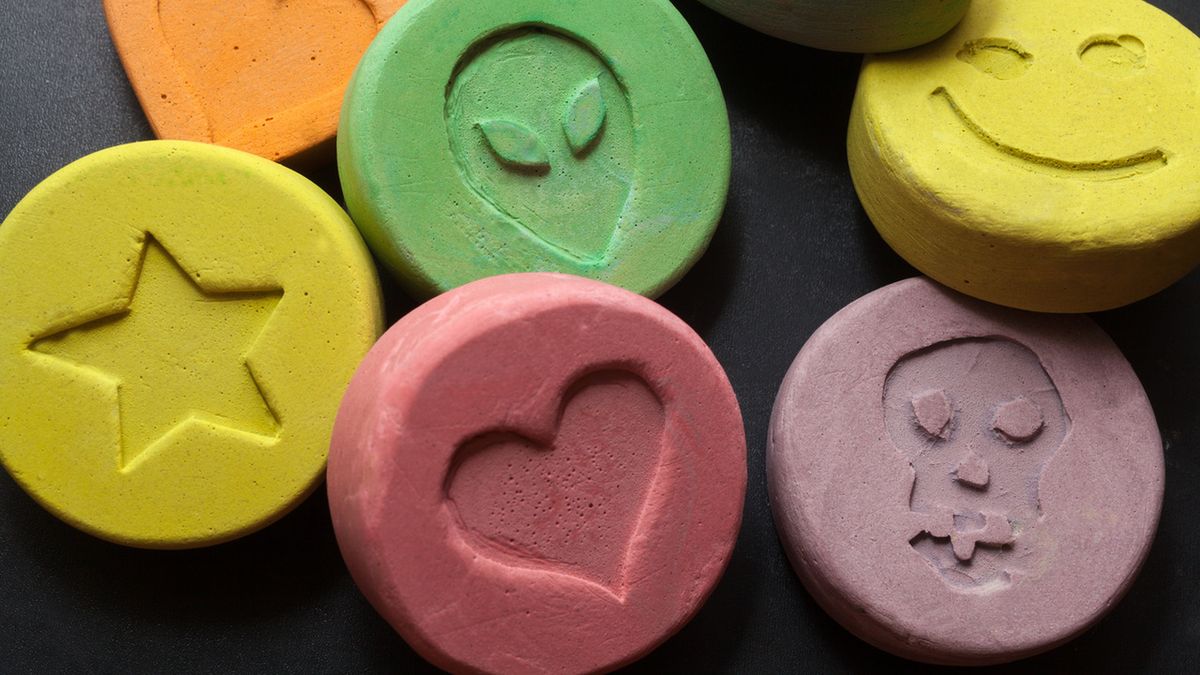 Ecstasy to pochodna amfetaminy i meskaliny