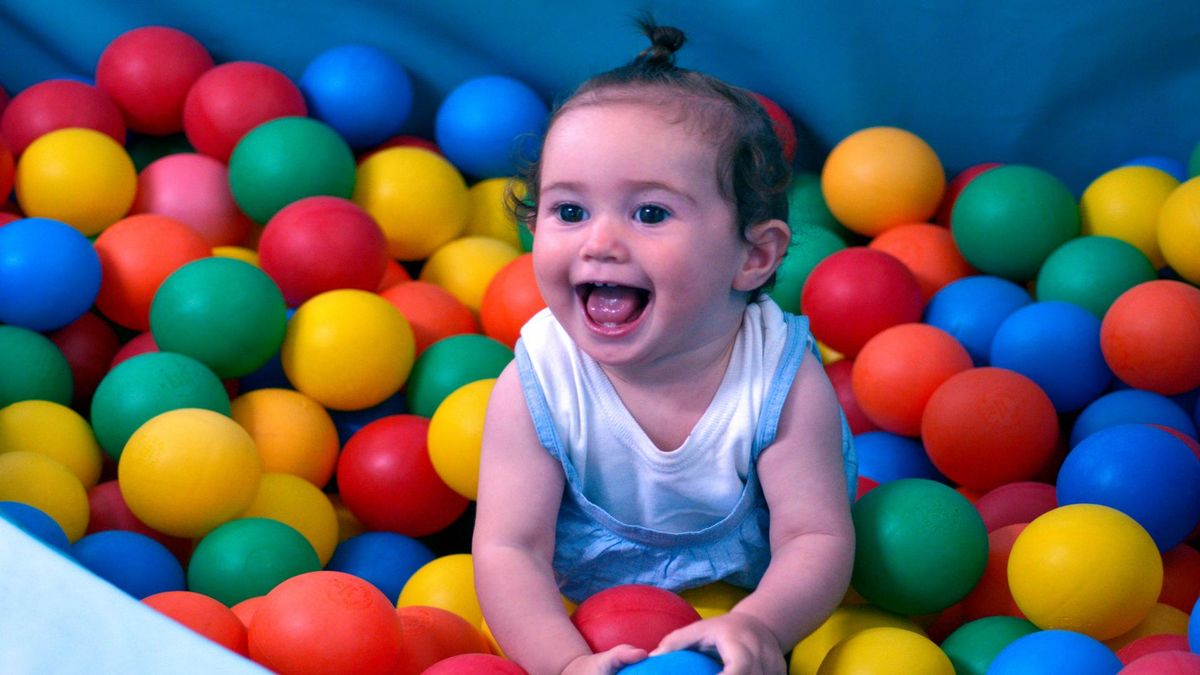 Czystość basenów z kulkami