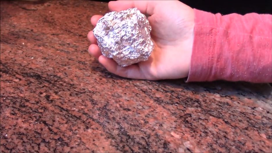 Kulki z folii aluminiowej do prania