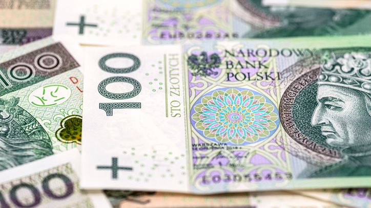 Kto dostanie dodatkowe 400 złotych na dziecko? Czy wszyscy rodzice otrzymają 900 plus?