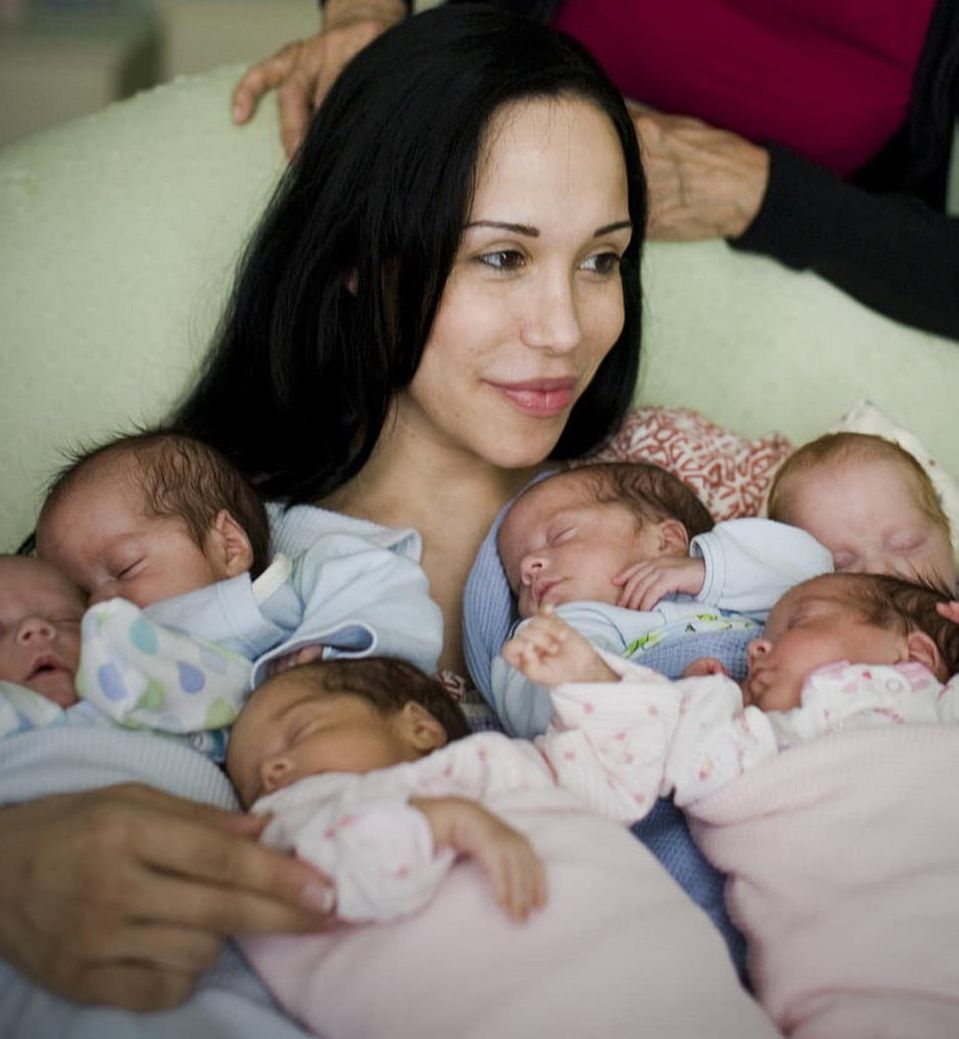 Kobieta zasłynęła jako mama ośmioraczków