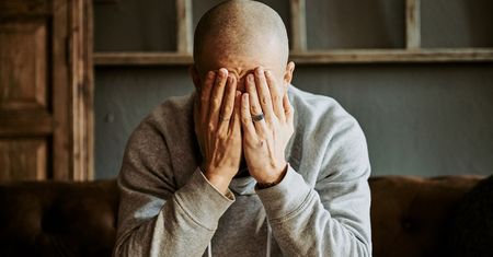 Charakterystyczny objaw long COVID. Może utrzymywać się przez kilka miesięcy