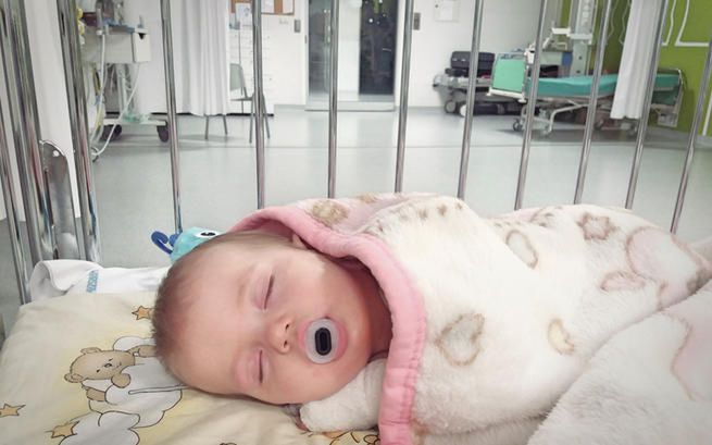 Marysia Żmuda w szpitalu podczas badań