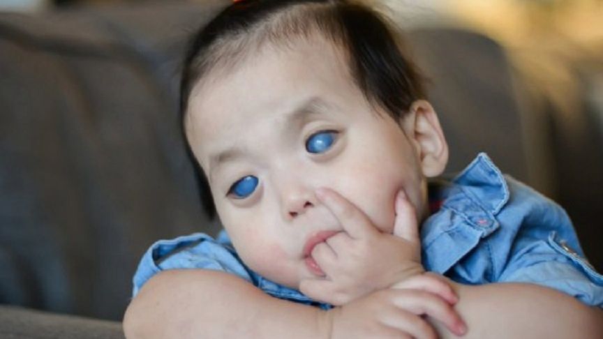 Jej oczy miały niezwykłą barwę