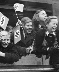 Dobra krew. Rabunek polskich dzieci przez Niemców podczas II wojny światowej