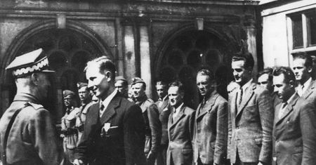 Elżbieta Zawacka - jedyna dama wśród cichociemnych