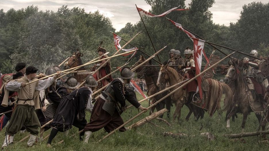 Inscenizacja starcia husarii ze szwedzkimi pikinierami