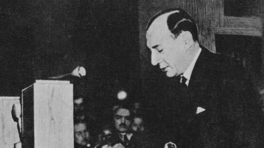 Minister spraw zagranicznych Józef Beck podczas przemówienia 5 maja 1939 r., które było odpowiedzią na wypowiedzenie Polsce przez III Rzeszę paktu o nieagresji. Wygłosił wtedy słynne słowa: "My w Polsce nie znamy pojęcia pokoju za wszelką cenę. Jest jedna tylko rzecz w życiu ludzi, narodów i państw, która jest bezcenna: tą rzeczą jest honor"