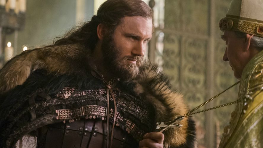 Clive Standen jako Rollon w popularnym serialu "Wikingowie"
