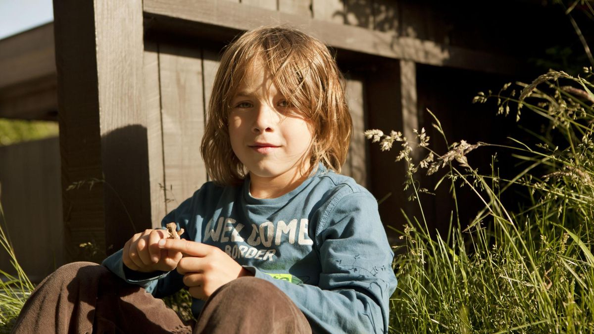 Katechetka szykanuje chłopca przez fryzurę. 10-latek powinien ściąć włosy?