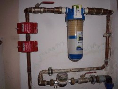 Magnetyzery montuje w czasie zakładania instalacji wodociągowej