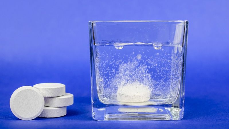 Tabletki do oczyszczania protez mogą służyć do wielu innych zadań