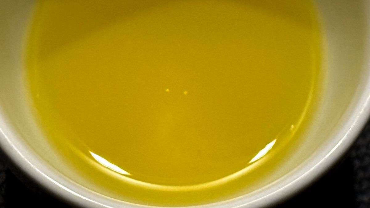 Olej rydzowy dostarcza cenne kwasy tłuszczowe i przeciwutleniacze.