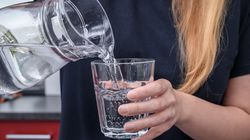 Nawadniają lepiej niż woda. Warto mieć zapas na upały