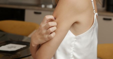 Występują u 75 proc. chorych. Takie objawy daje podstępny nowotwór