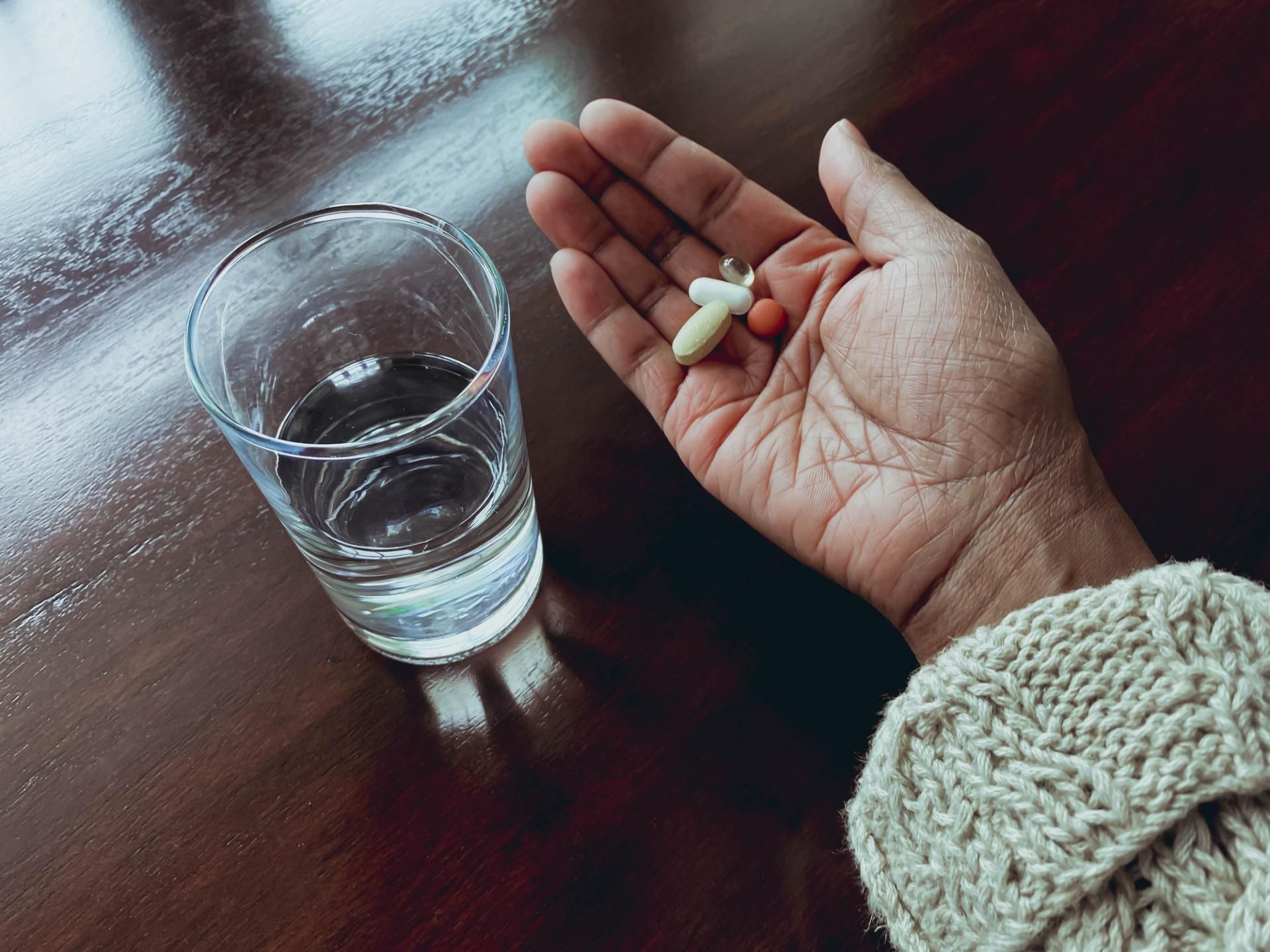 Magnez należy brać rano czy wieczorem?