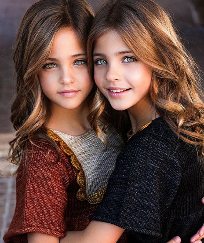 Najpiękniejsze bliźniaczki