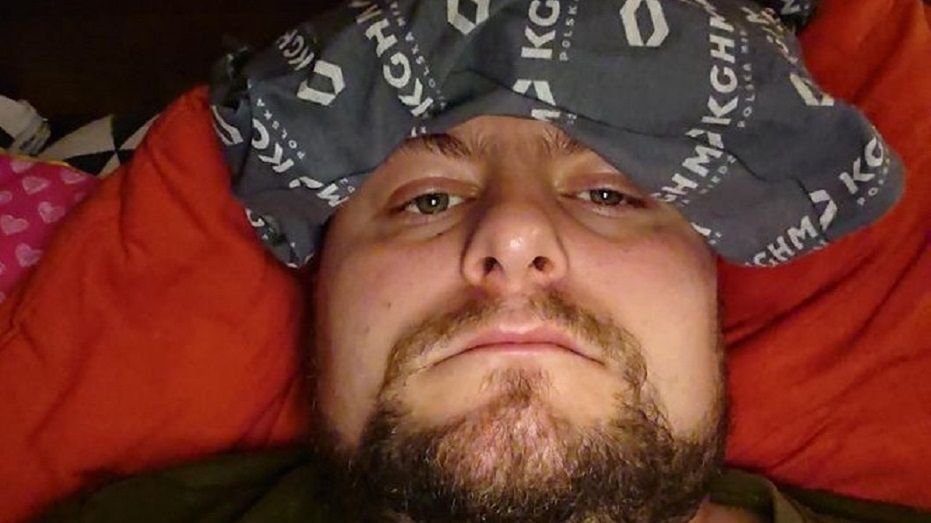 COVID-19. Lekarze stwierdzili, że jego płuca wyglądają, jakby ktoś wstawił w nie mleczną szybę