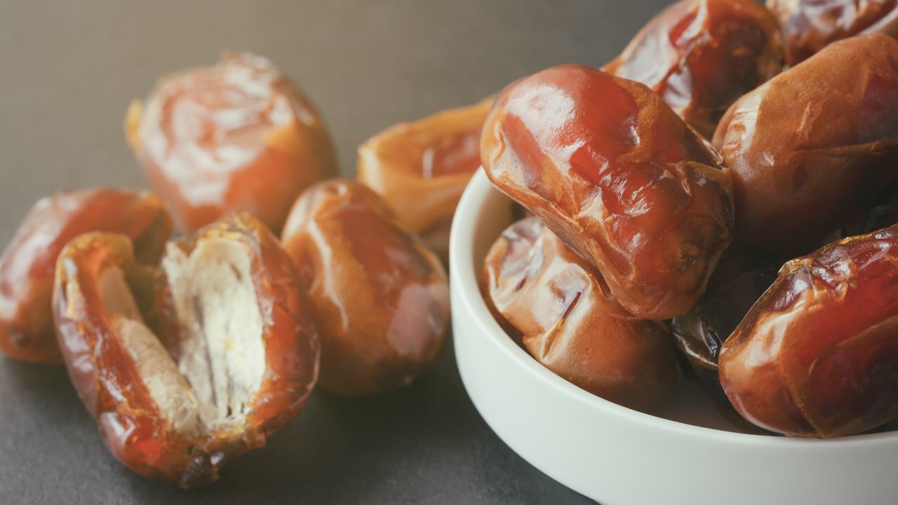 Jedz codziennie trzy daktyle. Idealne na wiosnę (WIDEO)