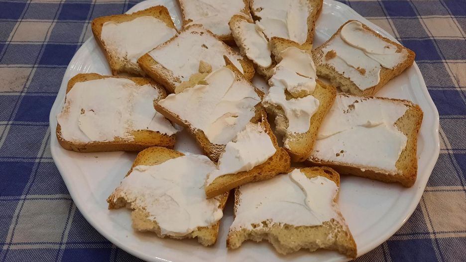 Uwielbiane przez najmłodszych, często lądują na kanapce. To najgorsze, co możesz podać dziecku