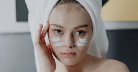 Kwas glicyretynowy - charakterystyka, właściwości i działanie, przeciwwskazania